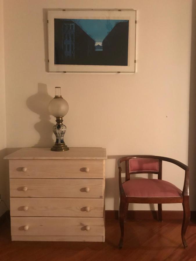 La Casa Del Melograno Apartman Alba  Kültér fotó